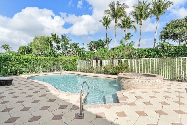 Foto del edificio - 9173 Delemar Ct