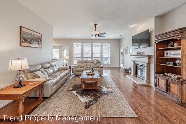 Foto del edificio - 4 br, 2 bath House - 2605 Alpena Drive