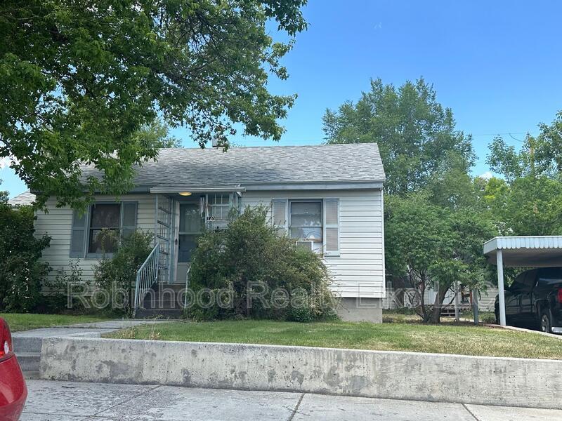 Primary Photo - 140 1/2 West Court Street
