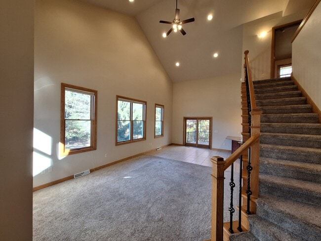 Building Photo - 1338 Haley Ct
