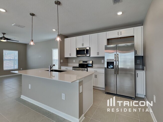 Foto del edificio - 1818 Rider Rain Ln