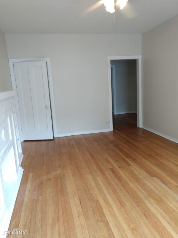 Building Photo - 4254 N Mozart St