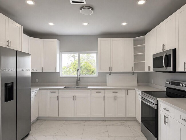 Building Photo - 1311 NW 52nd St