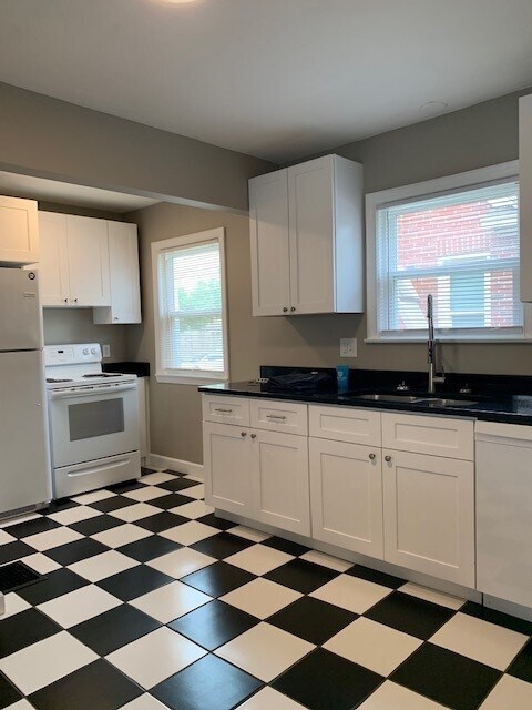 Foto del edificio - 637 W 44th St