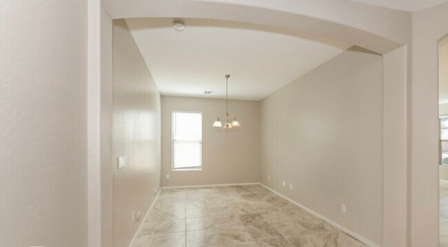 Foto del edificio - 4505 W Pleasant Ln
