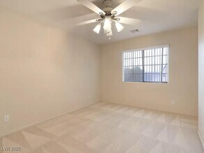 Building Photo - 3421 Sun Rhythm St