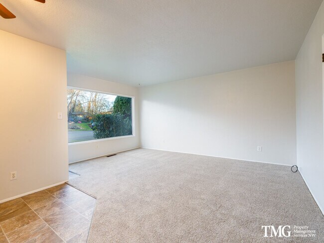 Foto del edificio - 2 Bedroom Downtown Vancouver Duplex! Don't...