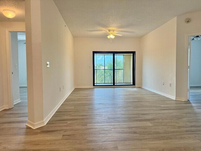 Foto del edificio - 2725 Anzio Ct