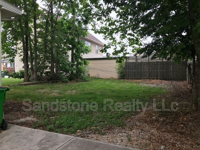 Foto del edificio - 4215 McGregor Ave