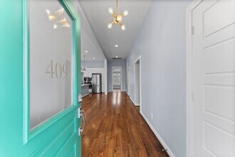 Building Photo - 409 Paschall St
