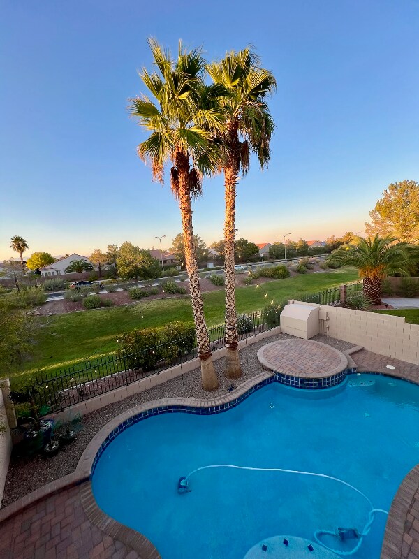 Foto principal - 3942 Villeroy Ave