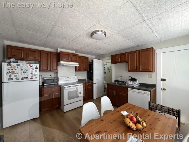 Photo - 11 Concord Ave Apartment