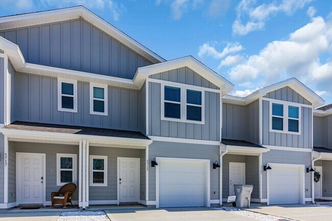 Foto del edificio - New 3 Bedrooms in Gulf Breeze!!