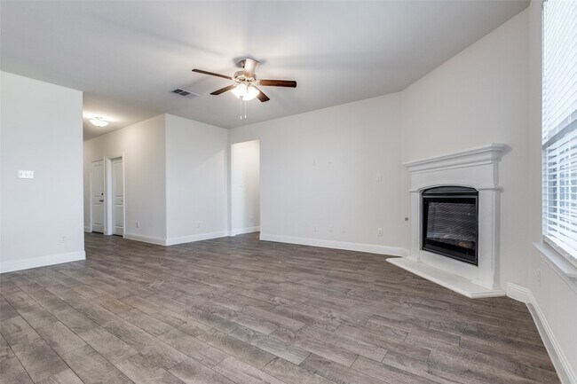 Foto del edificio - 10909 Los Alamos Dr