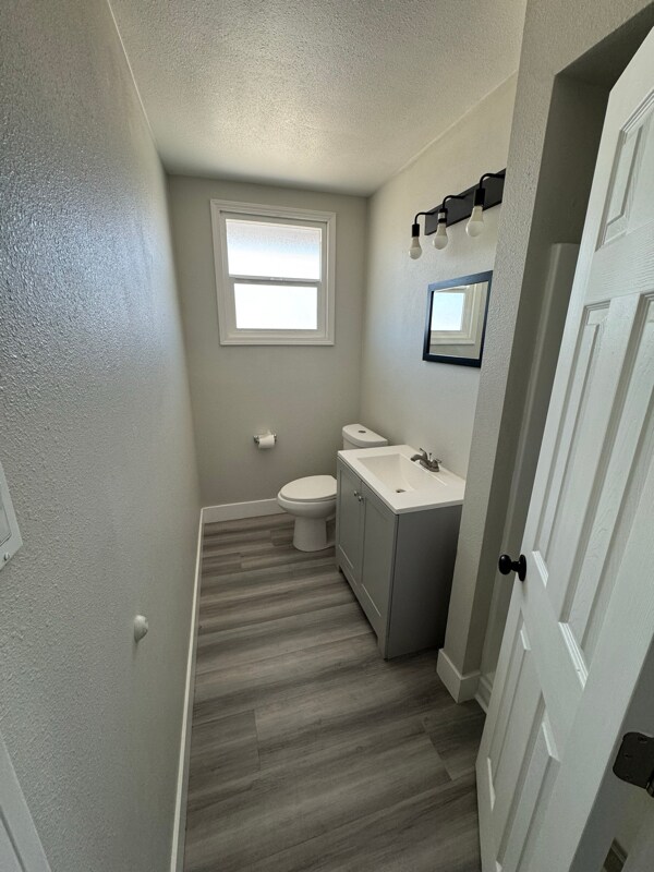 Building Photo - 251 Juniper St