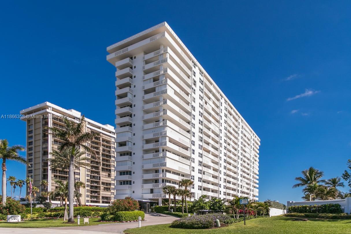 Foto principal - 1200 S Ocean Blvd