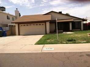 Building Photo - 6436 S 16th Way