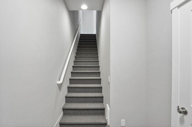 Foto del edificio - 4447 Sunnyside Rd SE