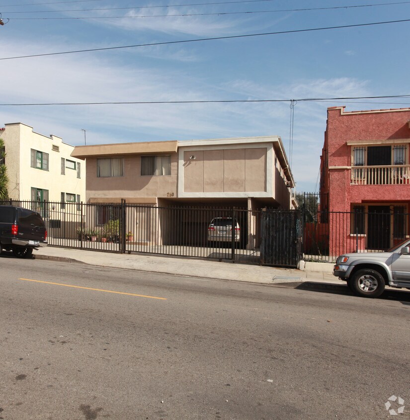 Foto del edificio - Fifty Apartments