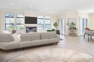 Building Photo - The Medici