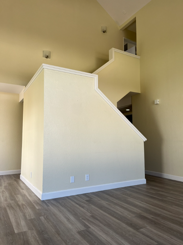 Building Photo - 1528 Granite Hills Dr