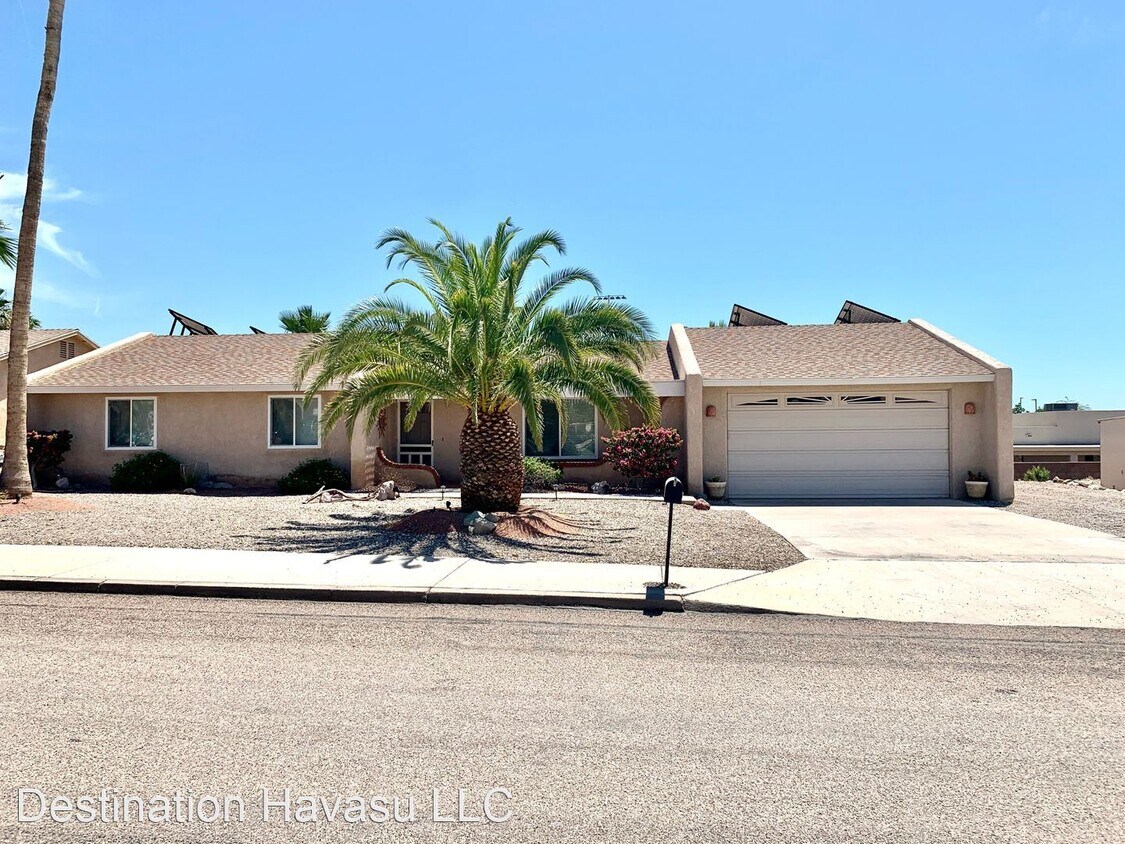 Foto principal - 3 br, 2 bath House - 242 Mulberry Avenue