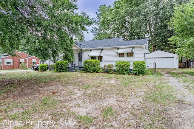 Foto del edificio - 3 br, 2 bath House - 20 Eastview Dr