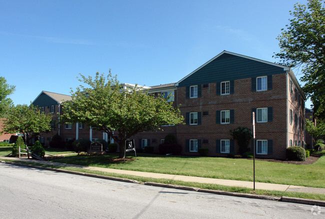 Norris Hills II Apartments - 331-333 W Logan St Norristown, PA ...