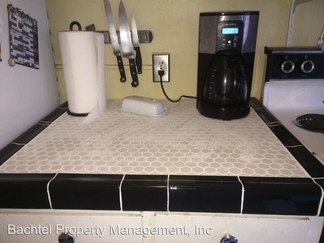 Foto del edificio - 1 br, 1 bath Apartment - 269 E. Boston St.