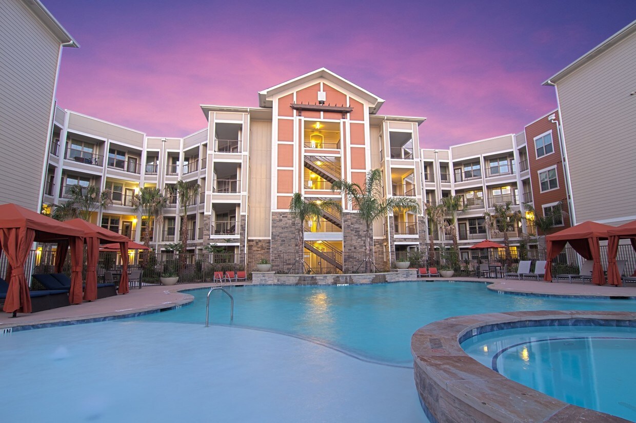 The Pointe at West Lake Apartments in Houston, TX