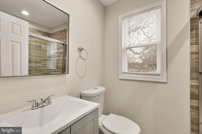 Foto del edificio - 4131 Hunt Pl NE