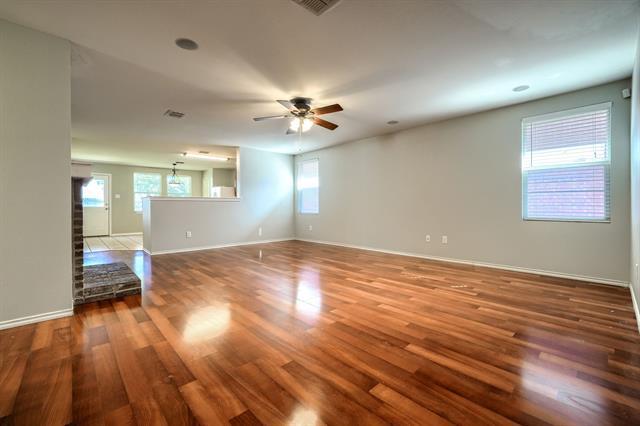 Foto del edificio - 12970 Vassar Dr