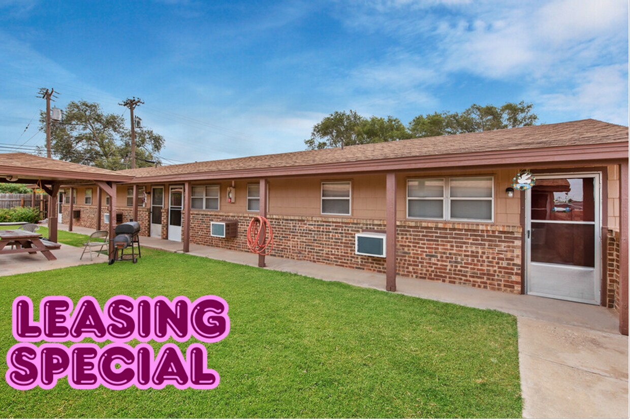 Foto principal - Leasing Special!! No deposit! AVAILABLE NOW!!