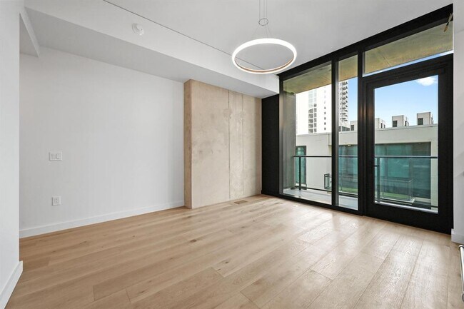Foto del edificio - 610 Davis St