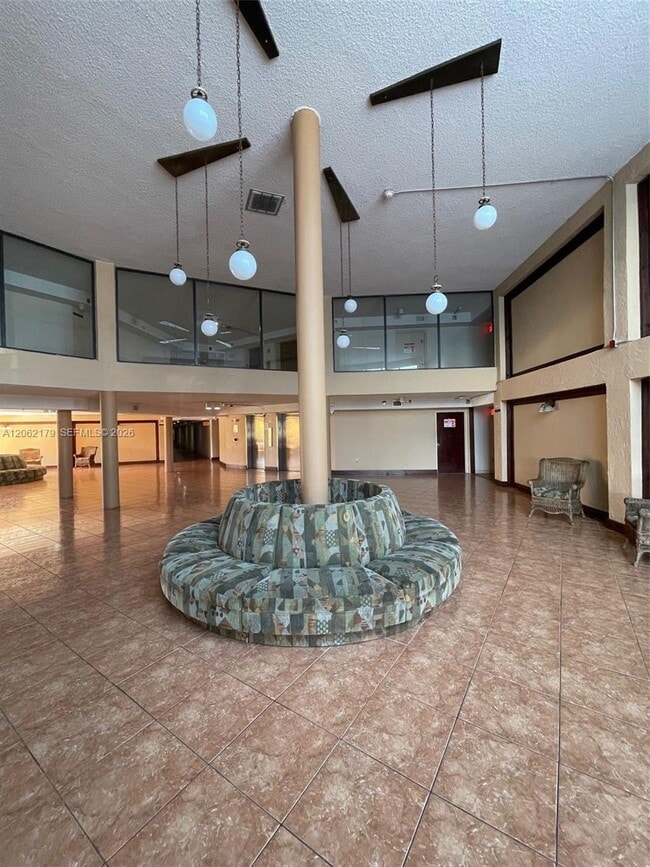 Foto del edificio - 1350 SW 122nd Ave