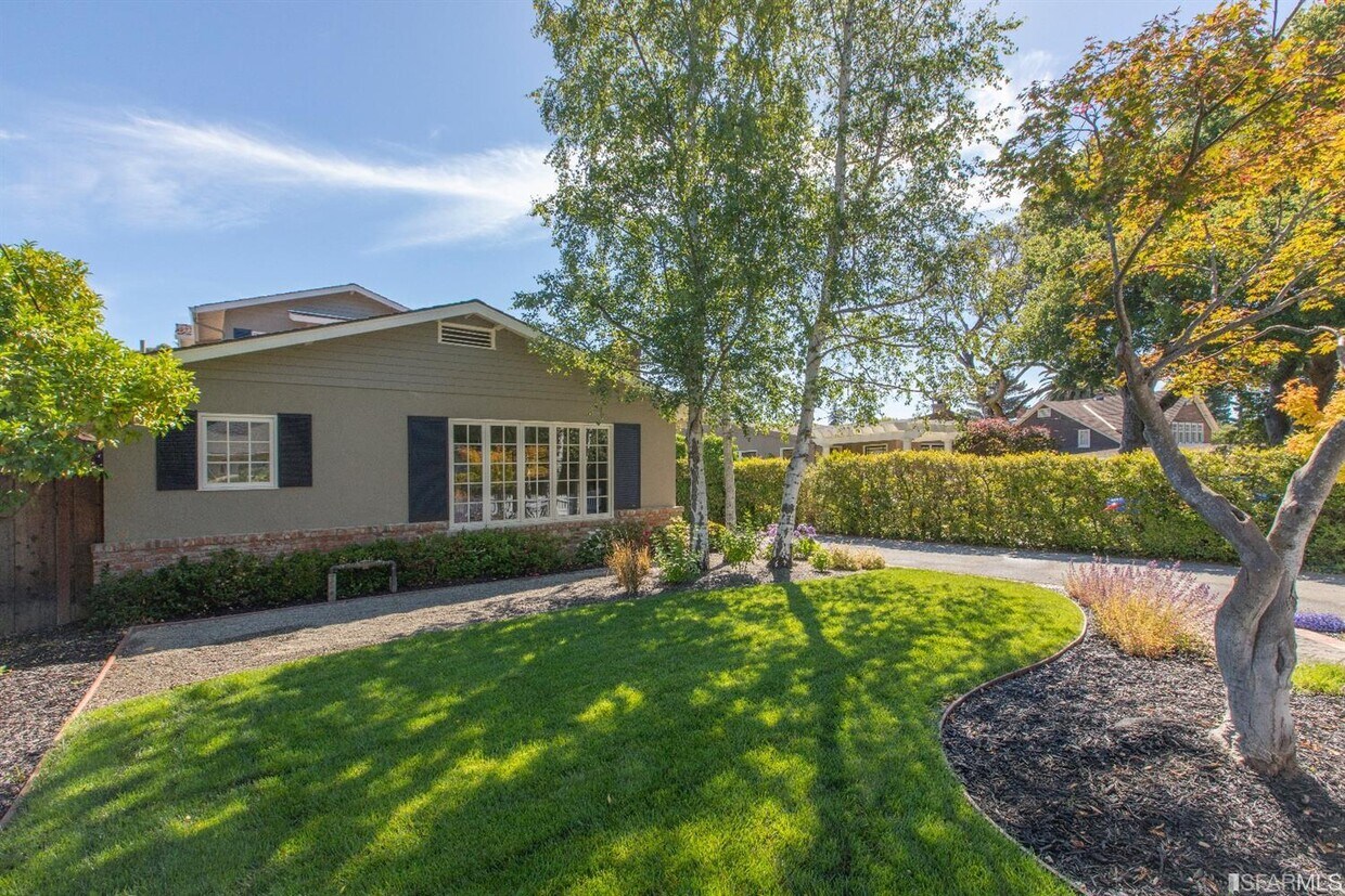 Primary Photo - 816 Newhall Rd