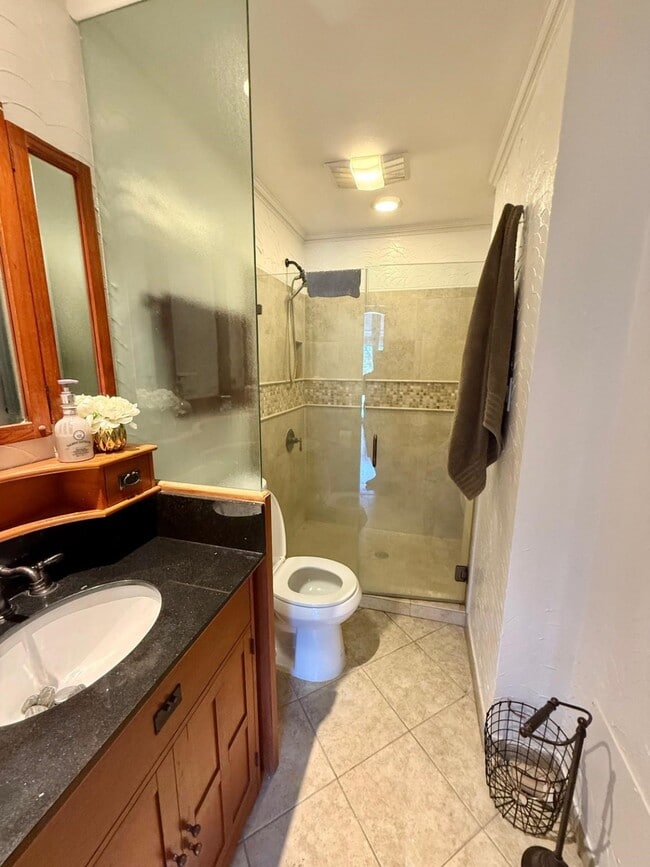 Foto del edificio - 8287 Sands Point Dr