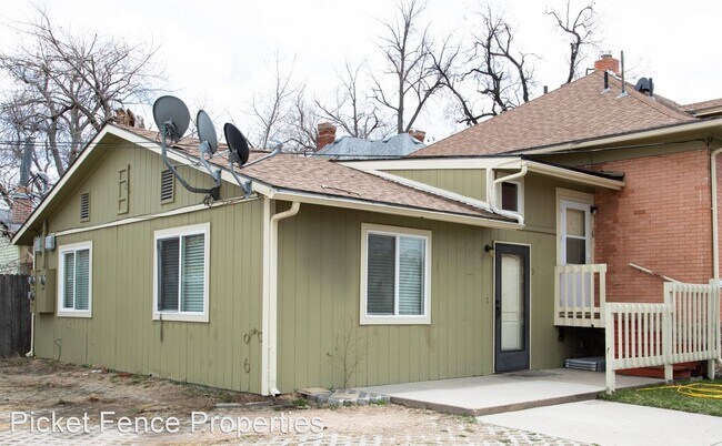 Building Photo - 1329 7th St