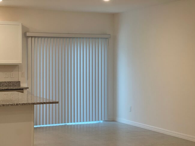 Building Photo - 3196 Penny Cove Ln