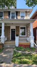 Building Photo - 321 W 7th St
