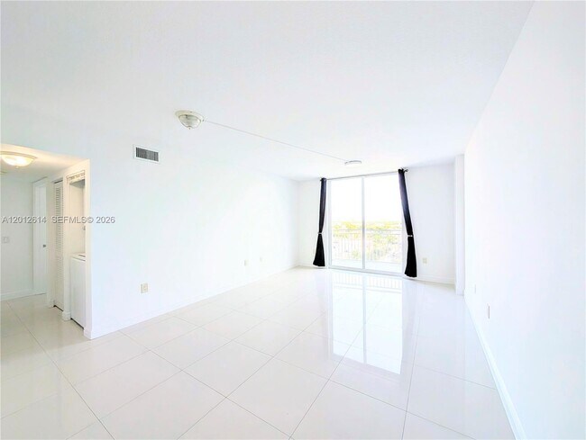 Foto del edificio - 60 NW 37th Ave