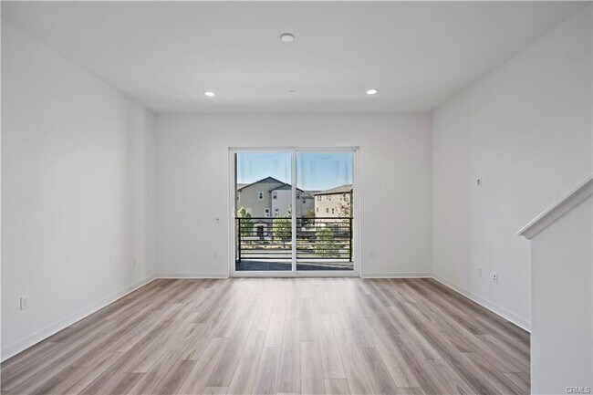 Foto del edificio - 1059 Cadence