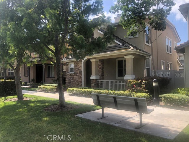 Primary Photo - 1827 Carpenter Ct