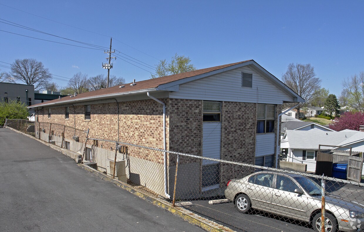Foto del edificio - 1255 Cunningham Ave