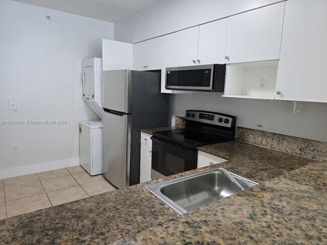Foto del edificio - 5091 NW 7th St