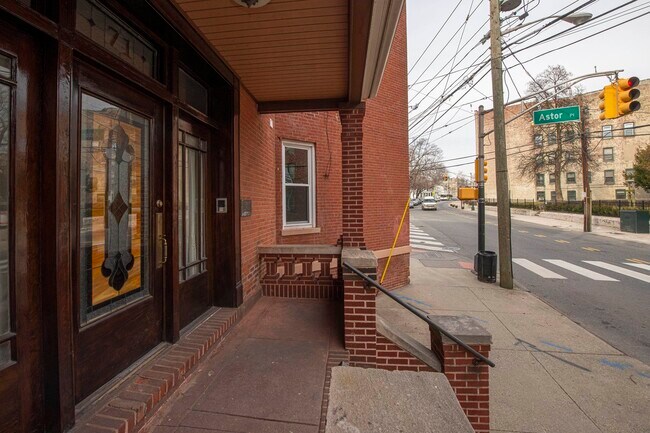 Foto del edificio - 71 Summit Ave