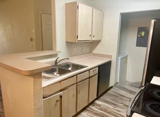 Cocina - 897 Fording Island Rd