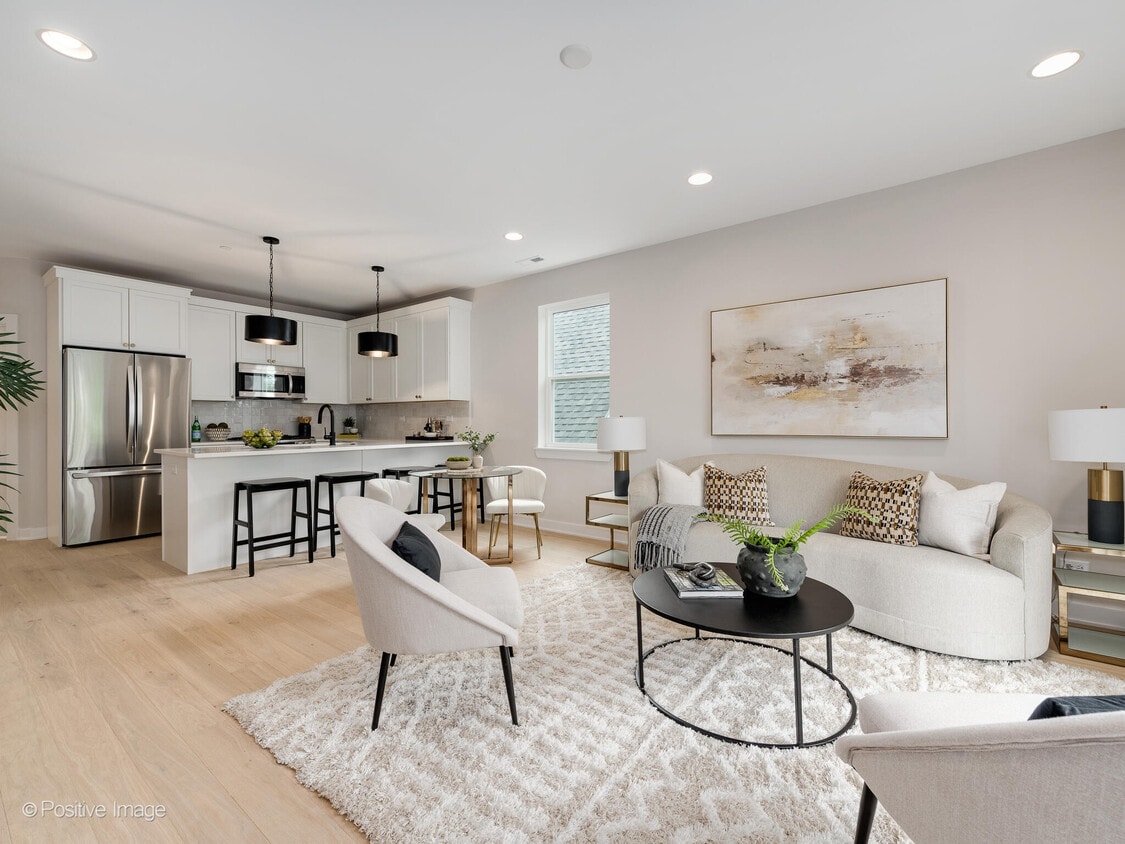 Foto principal - 1631 N Lawndale Ave