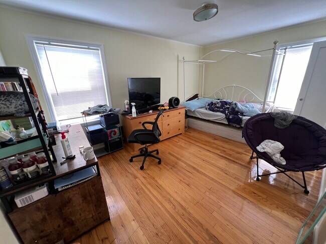Dormitorio - 237 Wardwell Rd