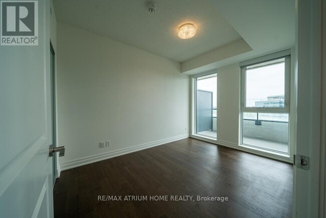 Building Photo - 10 Rouge Valley Dr W